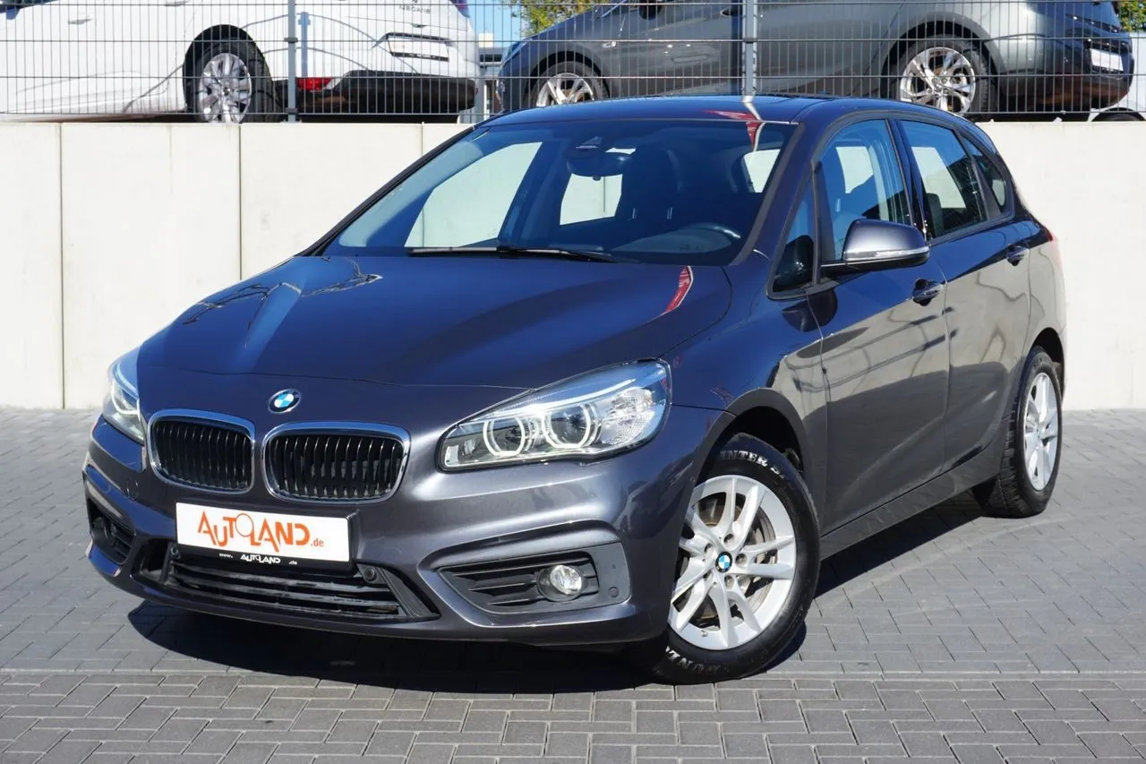 BMW 2er Reihe 220i 2-Zonen-Klima Navi...  Image 1