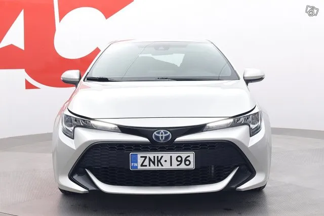 Toyota Corolla Hatchback 1,8 Hybrid Life - / 1.Omistaja / Tä Image 8