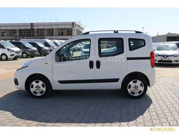 Fiat Fiorino Fiorino Combi 1.3 Multijet Pop Image 2